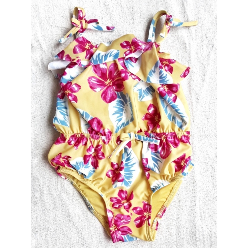 Ruffle Hibiscus Swimsuit 🌺